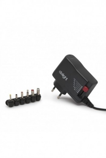 Univerzális adapter